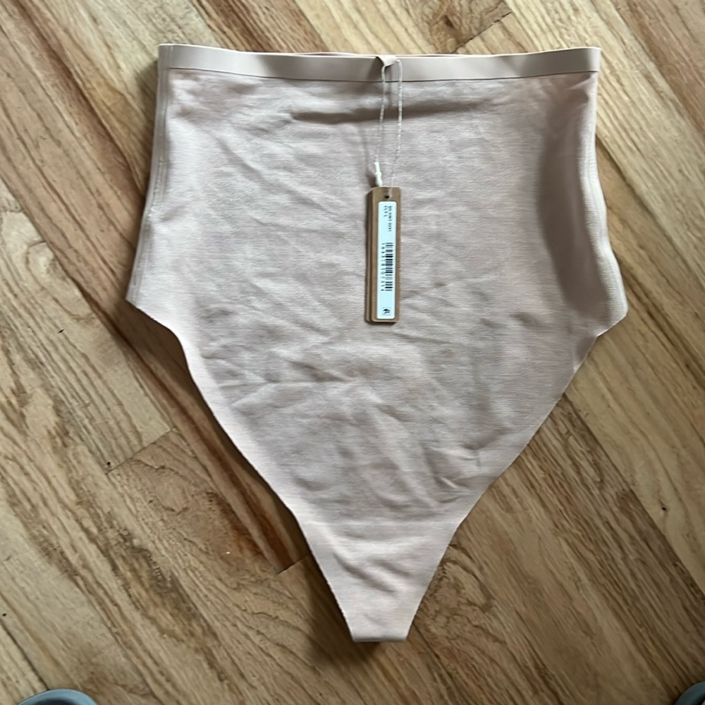 SKIMS Nude Shapewear Thong